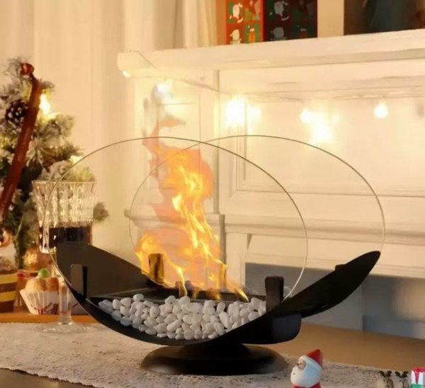 Eleganter Bioethanol-Tischkamin im modernen Design